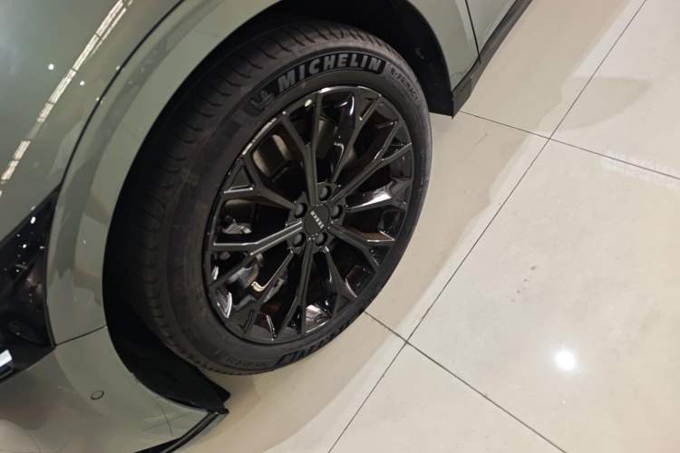 Used Zeekr 007 2025 Long-Range All-Wheel-Drive Intelligent Driving Version 100 kWh