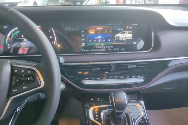 Used GAC Trumpchi M6 2023 PRO 270T DCT Luxury Edition