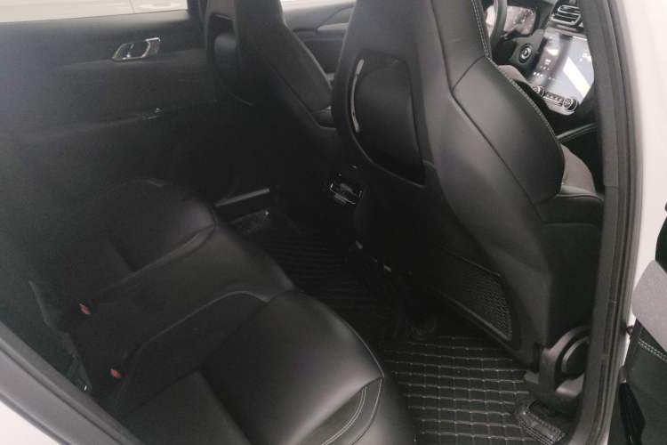 Used Lynk & Co 03 2022 2.0TD DCT GenioPlus