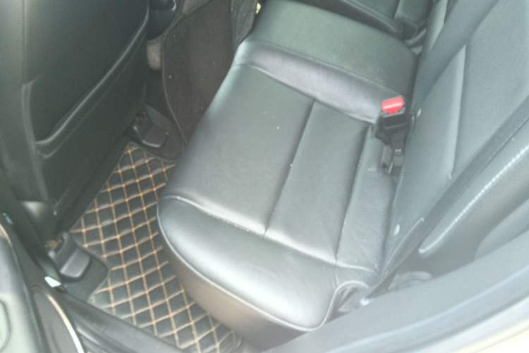 Used Honda Vezel 2015 1.8L CVT Four-Wheel Drive Flagship Model Left Rear Seat