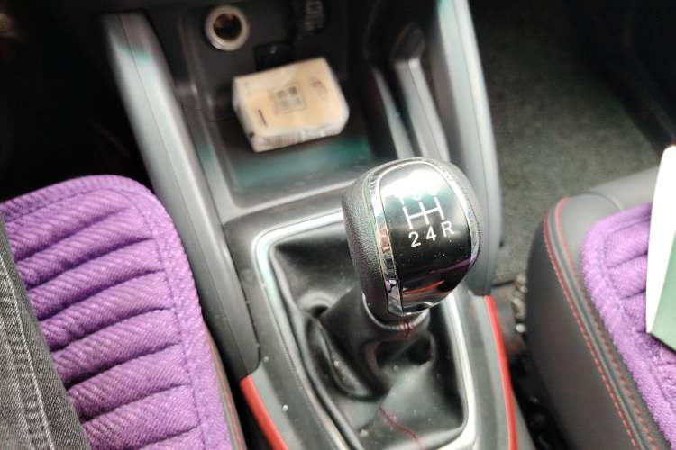 Used Foton Jiatu im8 2017 1.5L ZhiZun Model
