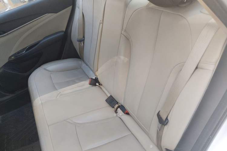 Used Buick GT 2019 15T Dual-Clutch Connected Elite Model China VI
