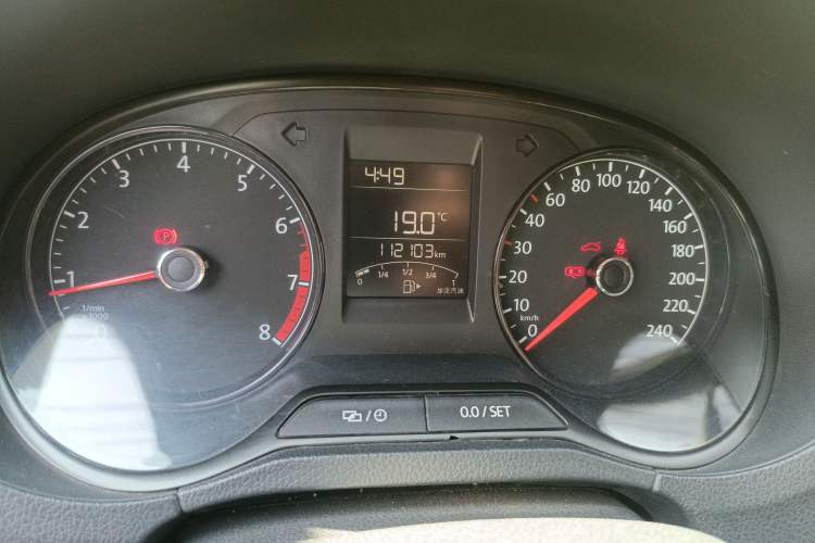 Used Volkswagen Polo 2016 1.4L Manual Fashion Model Odometer Close Up