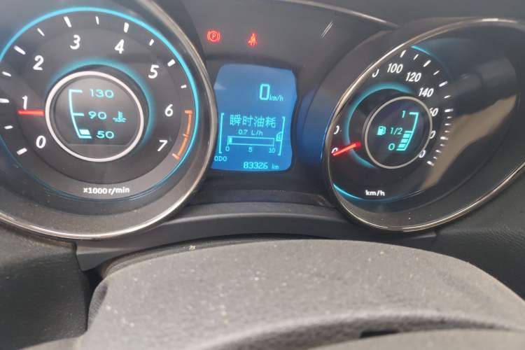 Used BAIC Senova D50 2014 1.5L manual standard version