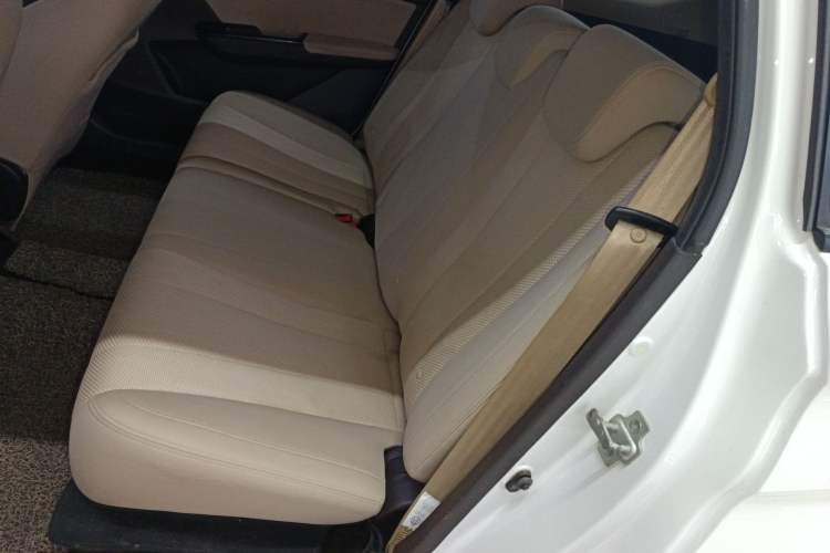 Used Baojun 310W 2017 1.5L Manual Comfort Version China V
