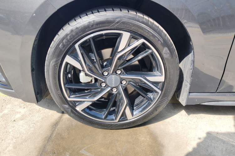 Used Lynk & Co 03 2023 1.5TD DCT JingPro
