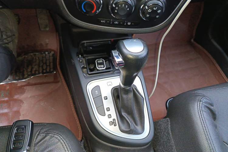 Used FAW Junpai D60 2015 1.8L Automatic Prestige Model
