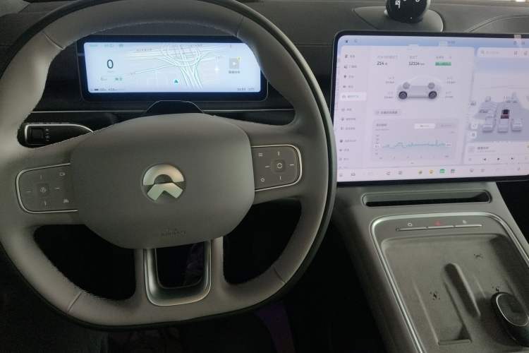 Used Nio EC6 2025 75 kWh
