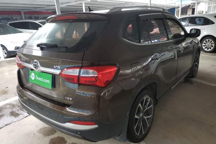 Used Brilliance V5 2014 1.5T Automatic Two-Wheel Drive Luxury Version