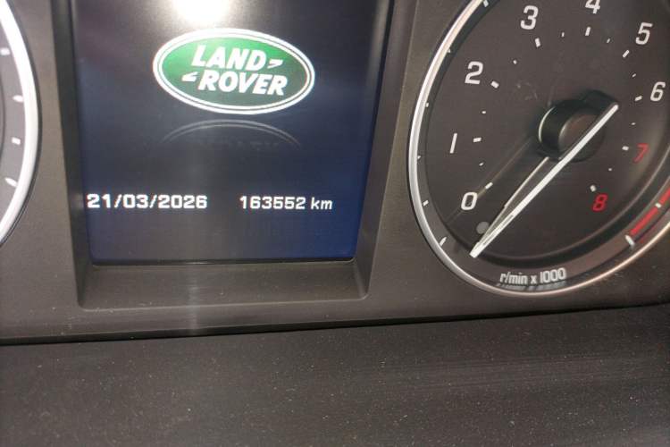 Used Land Rover Freelander 2 2014 2.0T Si4 SE Gasoline Version Odometer Close Up