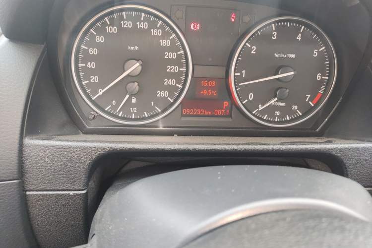 Used BMW X1 2015 sDrive18i Leading Edition