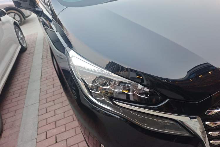 Used Buick GL8 2023 ES Lu Zun Comfort Model
