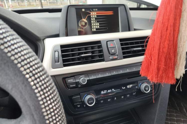 Used BMW 3 Series GT 2016 320i Fashion Model
