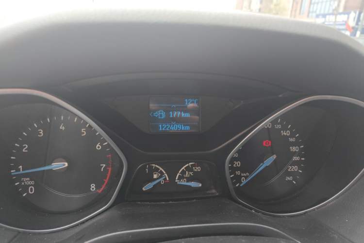 Used Ford Focus 2017 Sedan 1.6L Manual Fashion Edition Smart Drive Version