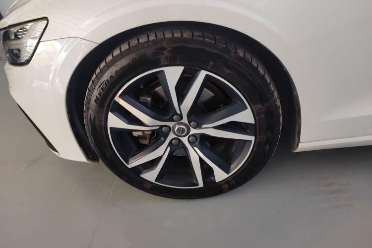 Used Volvo S60 2020 T5 Zhiya Sport Edition