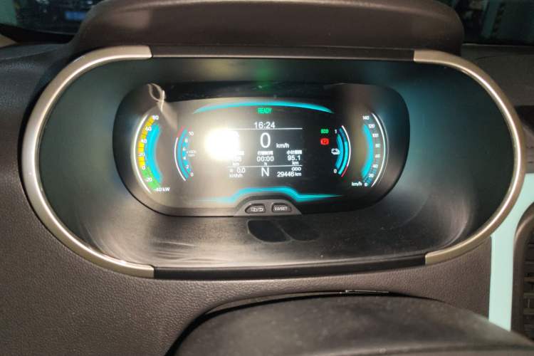 Used Chery QQ Little Ant 2021 200 000-Yuan Ant Fan Edition Talent Version Lithium Iron Phosphate 301 km