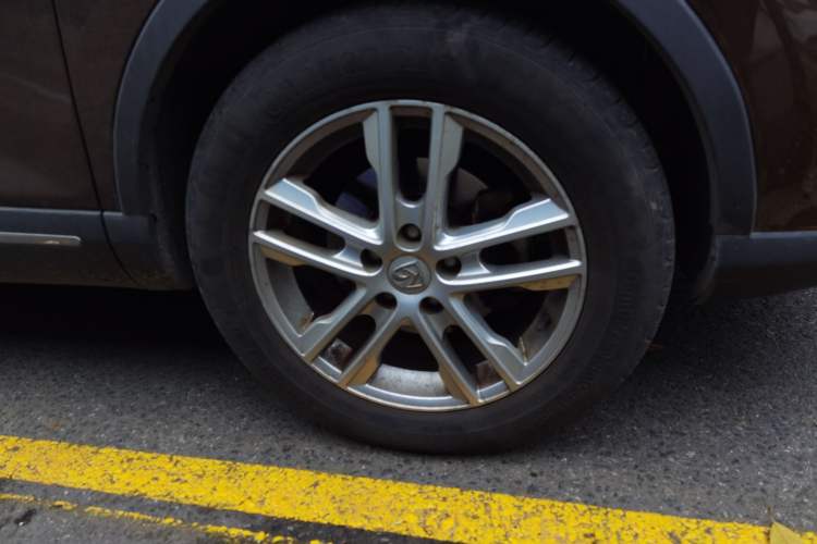 Used Baojun 560 2016 1.8L iAMT Elite Edition