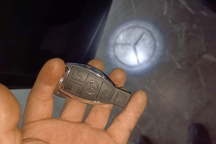 Used Mercedes-Benz V-Class 2021 V 260 L Long Wheelbase Prestige Edition Interior 1