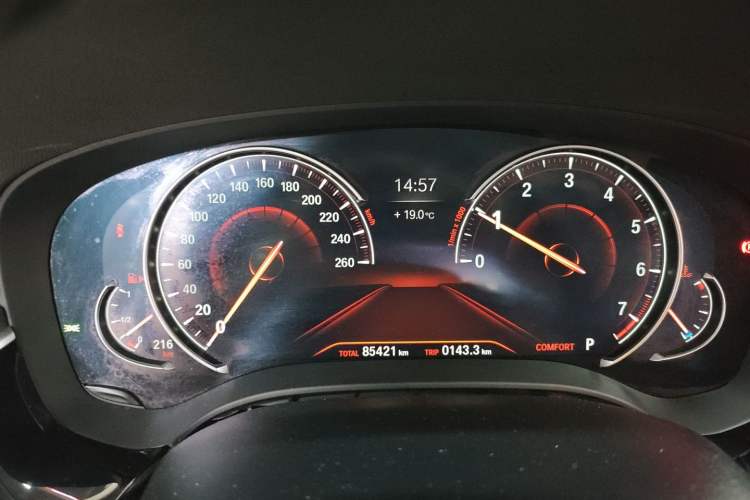 Used BMW 5 Series 2018 530Li Leading Edition Luxury Package
