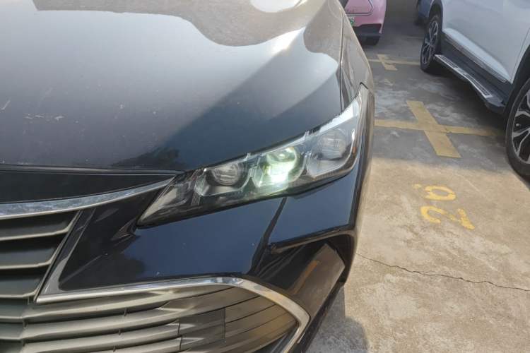 Used Toyota Avalon 2019 2.0L Ambition Edition China VI
