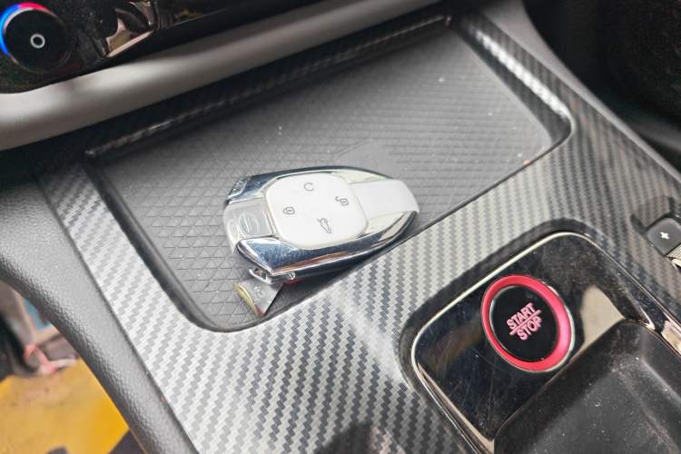 Used GAC Trumpchi EMPOW 2021 270T DCT J16 Version Vehicle Key