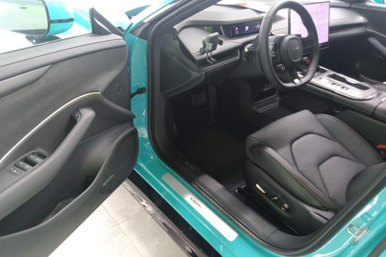 Used Xiaomi Auto SU7 2024 Rear-Drive Long-Range Intelligent Driving Version Driver Seat