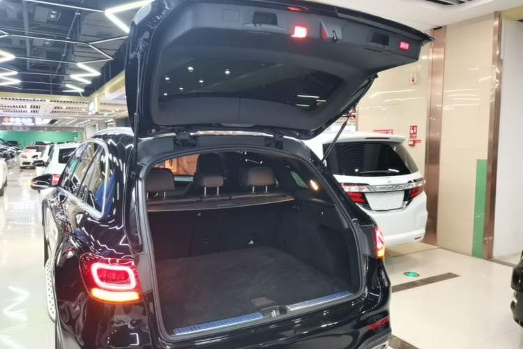 Used Mercedes-Benz GLC 2020 GLC 260 L 4MATIC Luxury Model
