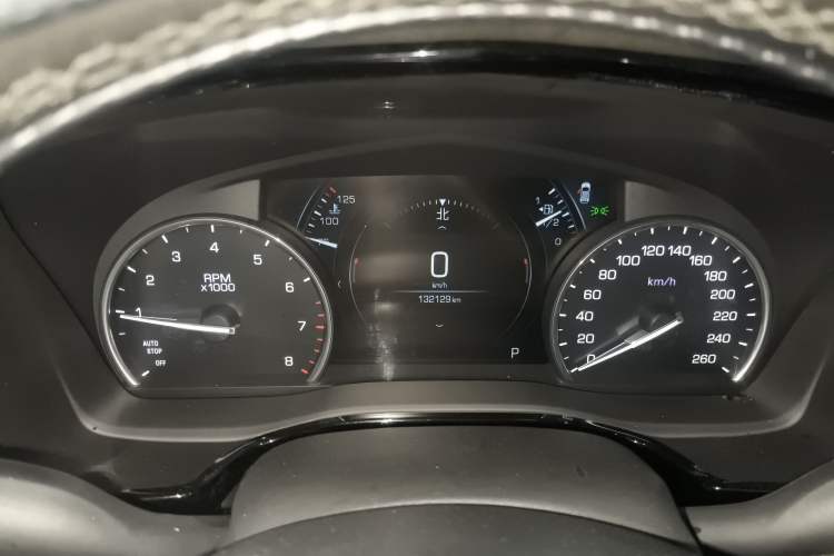 Used Cadillac XT5 2018 25T Luxury Model