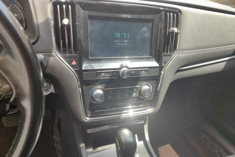 Used Roewe i6 2018 20T Automatic Flagship Edition