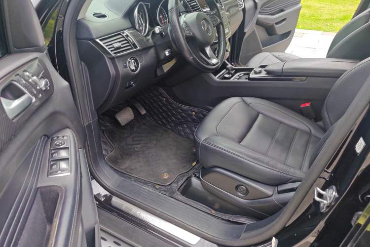 Used Mercedes-Benz GLE 2017 GLE 320 4MATIC Dynamic Model Driver Seat