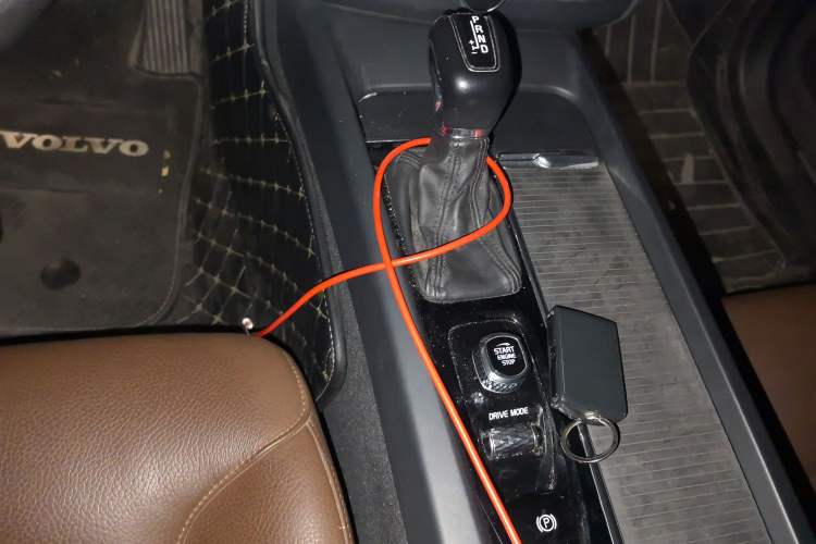 Used Volvo XC60 2019 T5 4x4 Smart Edition China VI Standard
