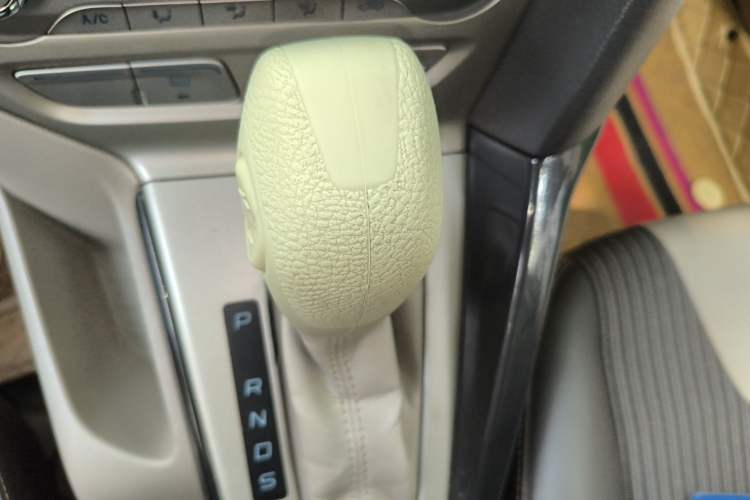 Used Ford Focus 2012 Hatchback 1.6L Automatic Fashion Edition
