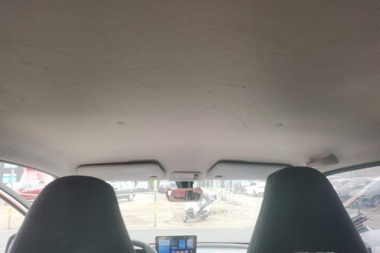 Used Wuling Hongguang MINIEV 2022 Macaron Premium Model – Lithium Ternary Battery Headliner