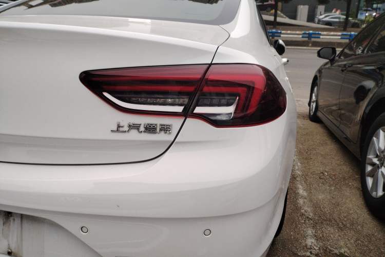 Used Buick Regal 2020 552T Elite Edition Exterior 2