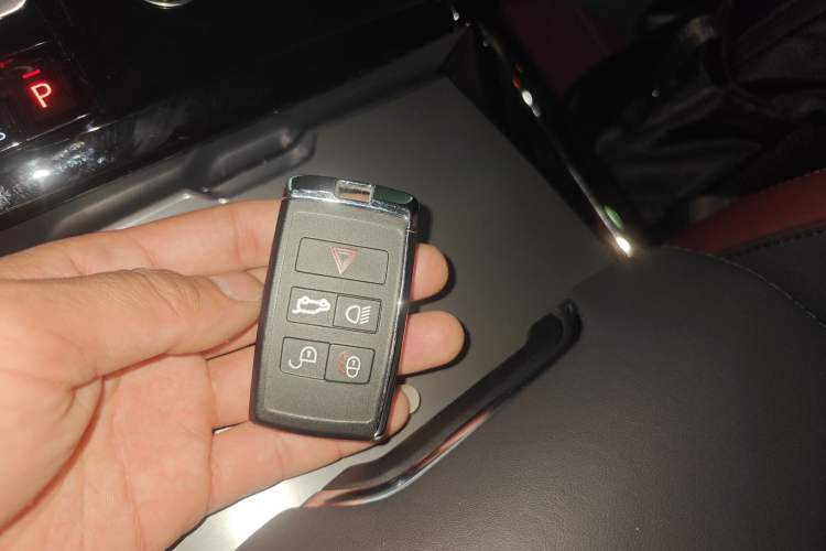 Used Land Rover Range Sport 2024 400PS Dynamic SE Vehicle Key