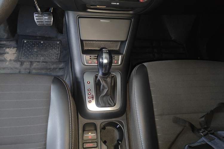 Used Volkswagen Tiguan 2016 280TSI Automatic Two-Wheel-Drive Silk Road Style Edition