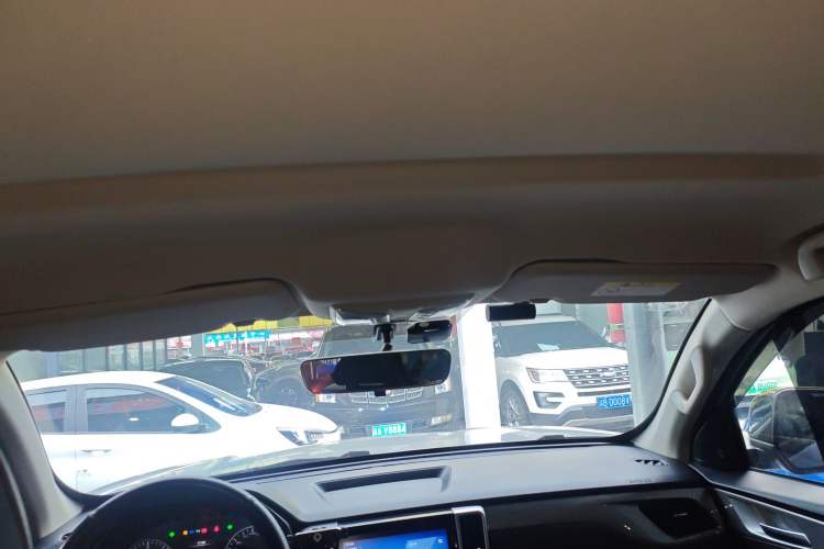 Used Great Wall Poer 2020 2.0T Commercial Version Automatic Diesel 4x4 Elite Long-Box GW4D20M
