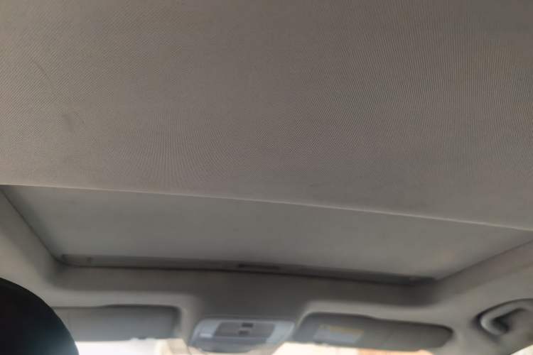 Used Roewe i5 2020 1.5L Automatic 4G Connect Luxury Flagship Edition