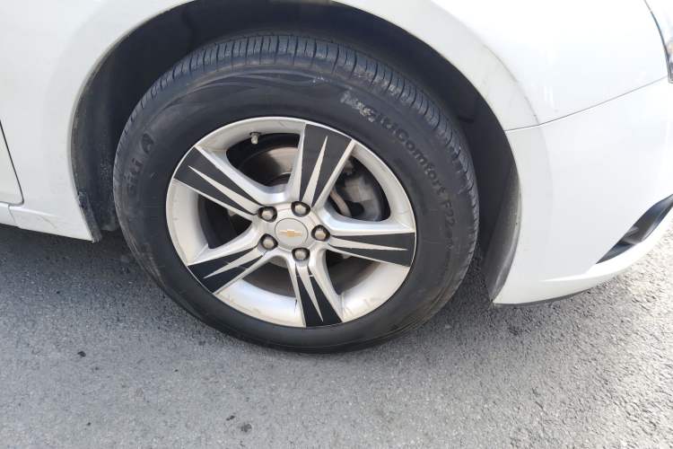 Used Chevrolet Cruze 2012 1.8L SE AT
