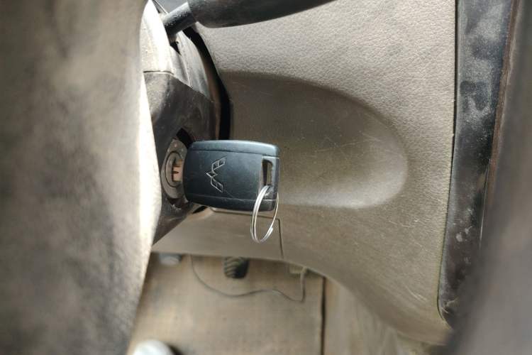 Used Wuling Rongguang V 2016 1.2L Practical Version
