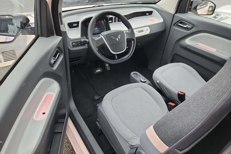 Used Wuling Hongguang MINIEV 2021 Macaron Fashion Model Lithium Iron Phosphate
