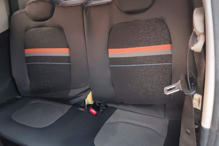 Used Wuling Hongguang MINIEV 2022 Enjoy Edition Lithium Iron Phosphate Left Rear Seat