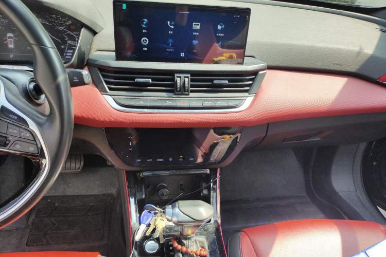 Used Dongfeng Aeolus Yixuan GS 2021 230T Automatic Chasing the Moon Edition Audio And AC Panel