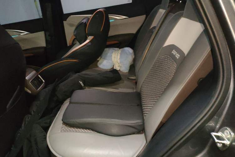 Used BYD Song Pro New Energy 2023 Champion Edition DM-i 110KM Excellence Model
