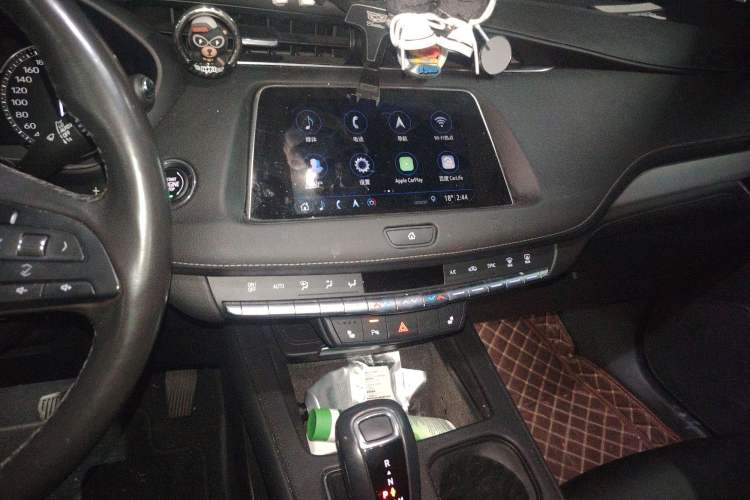 Used Cadillac XT4 2018 28T Two-Wheel Drive Leading Version