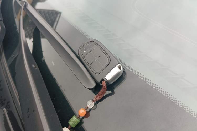 Used Jeep Cherokee 2016 2.4L Professional Edition Vehicle Key