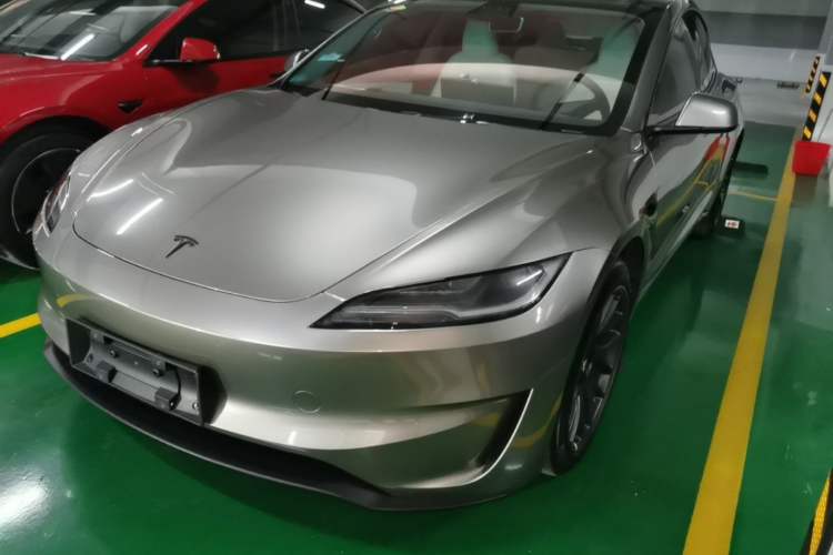 Used Tesla Model 3 2023 Rear-Wheel-Drive Version