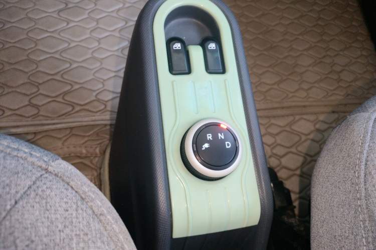 Used Wuling Hongguang MINIEV 2021 Macaron Fashion Model Lithium Iron Phosphate