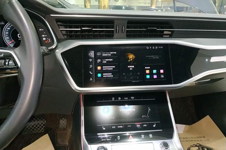 Used Audi A6 2022 allroad quattro Explorer 55 TFSI Prestige Off-Road Model
