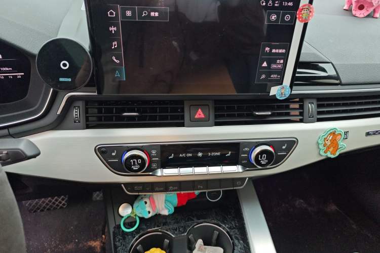 Used Audi A5 2024 Sportback 40 TFSI quattro Luxury Dynamic Model Audio And AC Panel